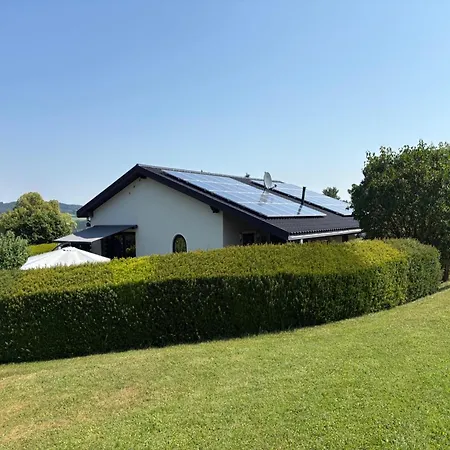 Wohlfuehl-ferienhaus In Vakantiehuis Gönnersdorf