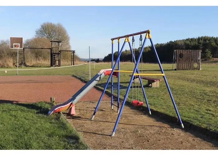 Vakantiehuis In Am Badesee Gönnersdorf